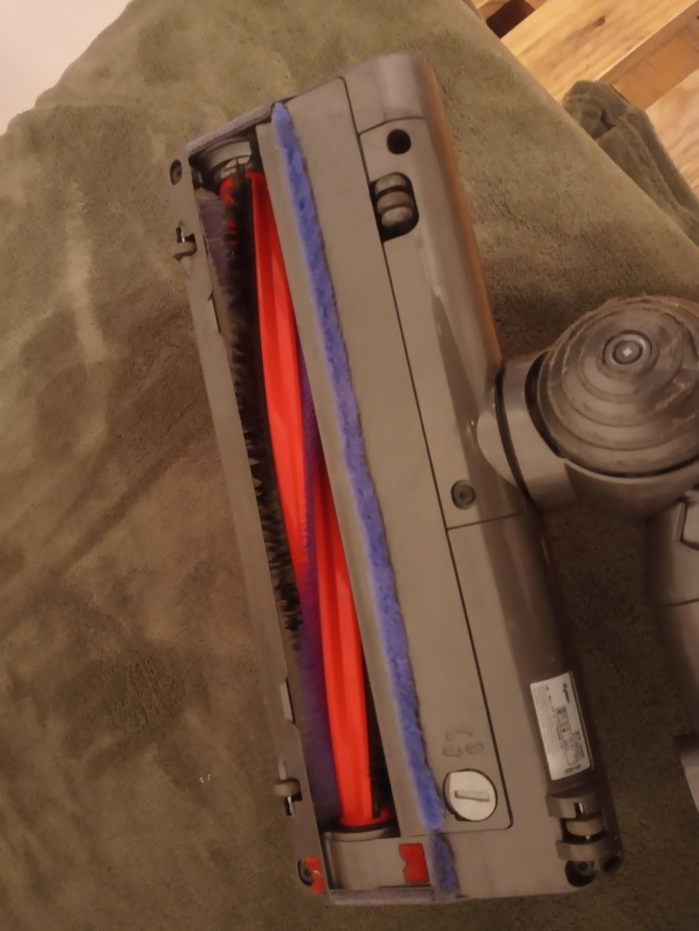 Dyson Aspirateurs & Accessoires: Handstaubsauger Dyson DC62 – D'occasion à Prez-vers-Siviriez par Monija70 5