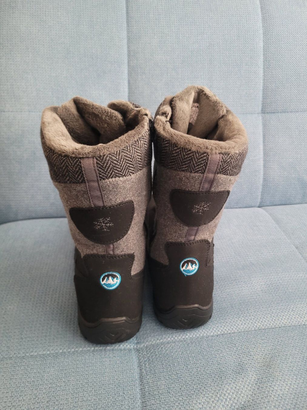 Scarpe da donna: Winterstiefel – Nuovo (secondo la descrizione) da Sevelen venduto da Motchi