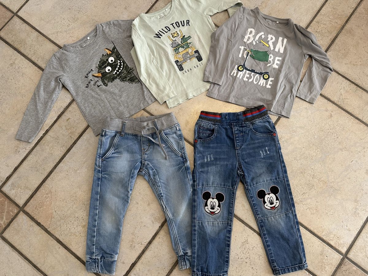 Name It Lotti & Set di vestiti: Kleiderset mit Name It Shirts Gr. 98/104 – Usato da Zermatt venduto da ZerSusi