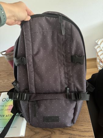 EASTPAK Floid minidot gris sac à dos