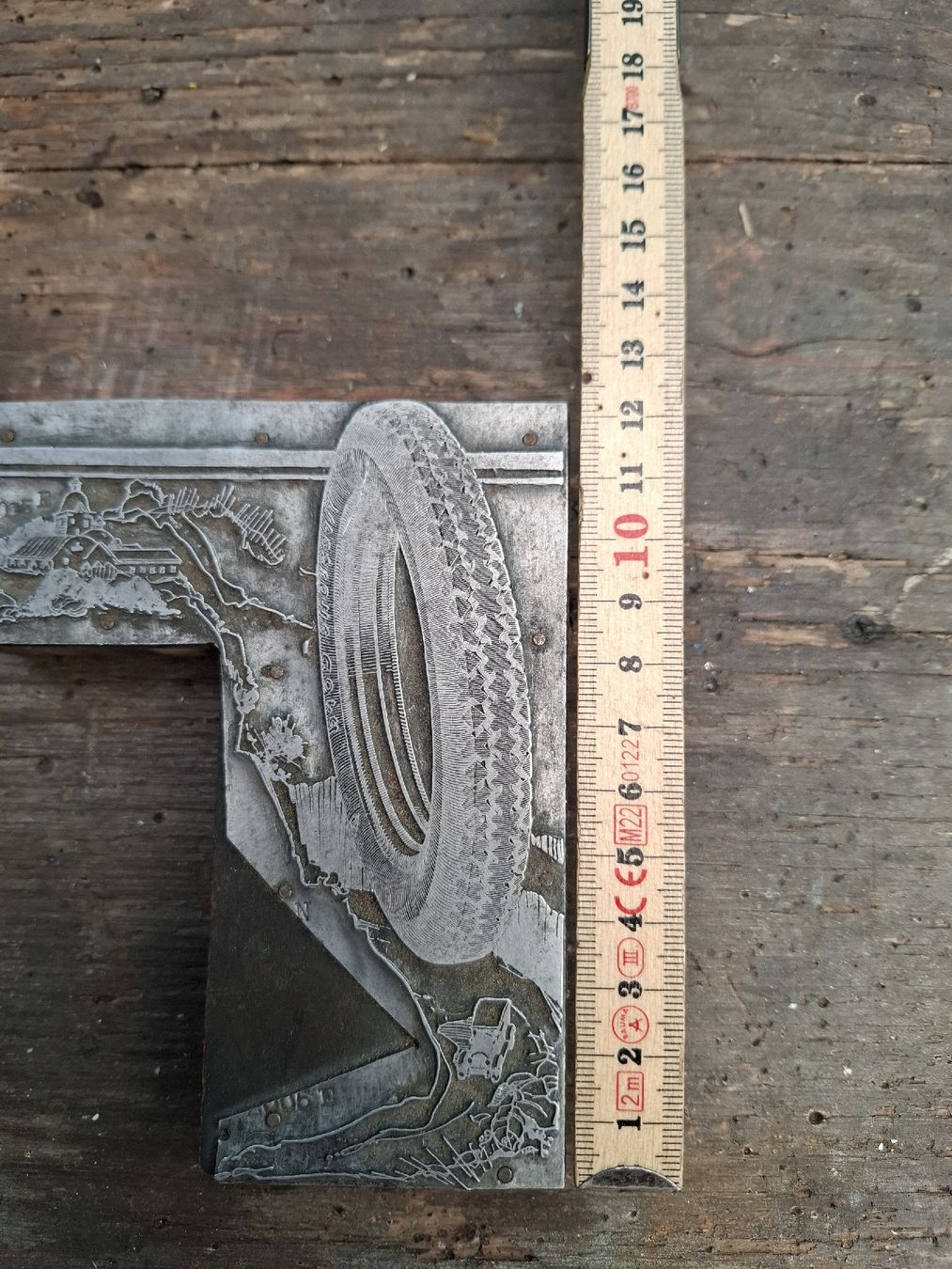 Firestone Ecriteaux: Alter Bleisatz Firestone – D'occasion à Reinach BL par chlaus04 1