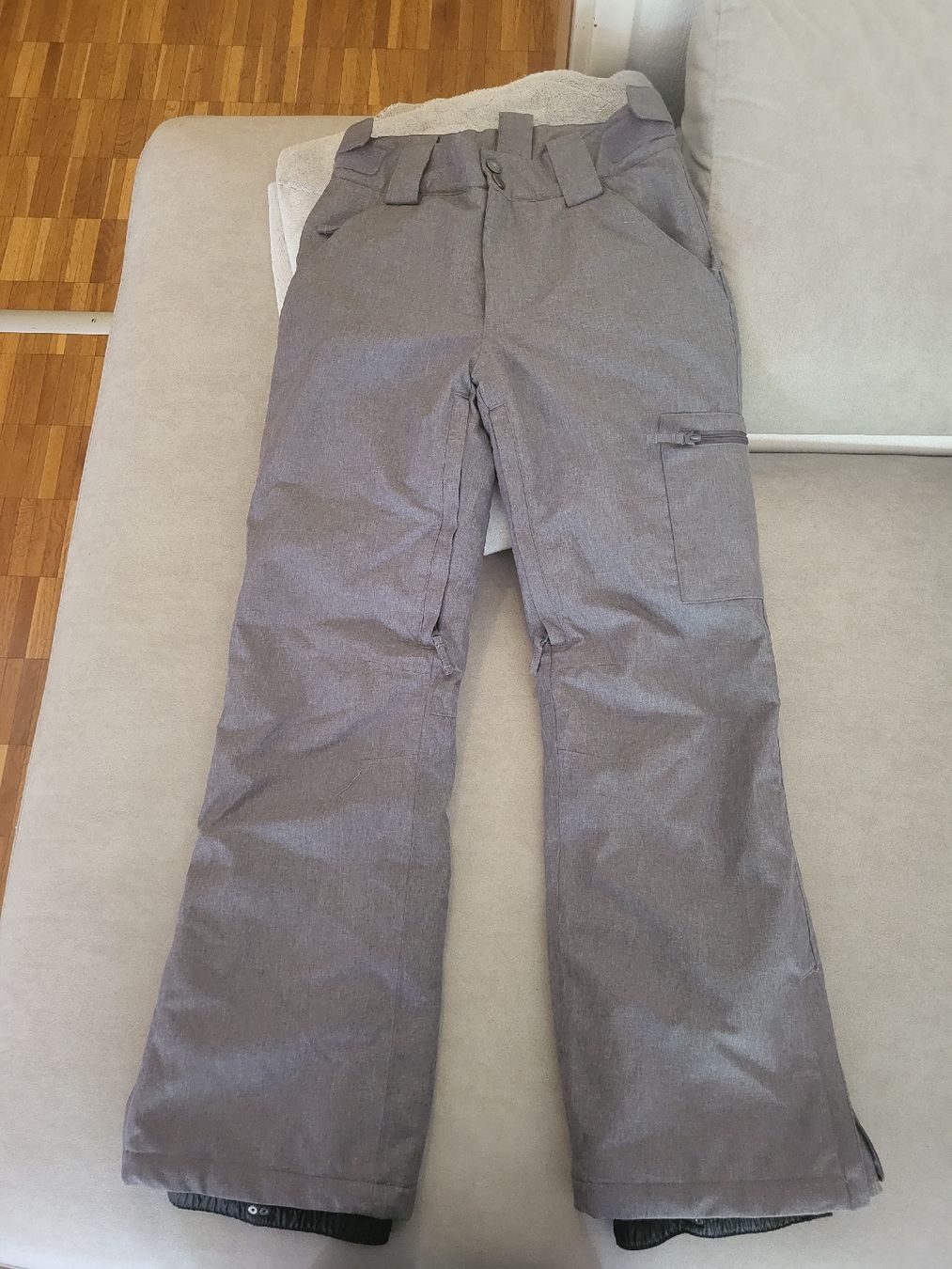 Trevolution Pantalons: Pantalon ski/snowboard – D'occasion à Puplinge par bea_552j