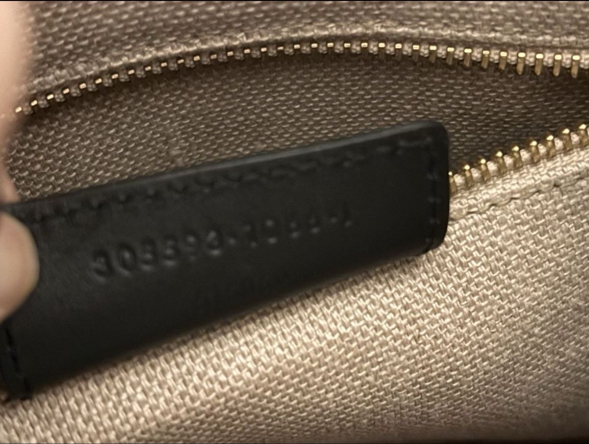Balenciaga Sacs femmes: Balenciaga Python Handbag Black Purple  - Like New – Neuf (Voir description) à Safenwil par Flower_Boutique 6
