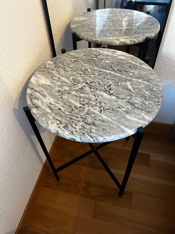 Tables: Beistelltisch  – D'occasion à Solothurn par nic_p5qz