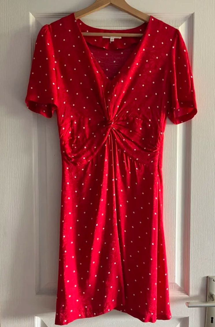 Maje Kleider: Rotes Maje Sommer Kleid – Neu (gemäss Beschreibung) aus Biel/Bienne von tat_n5fw 1