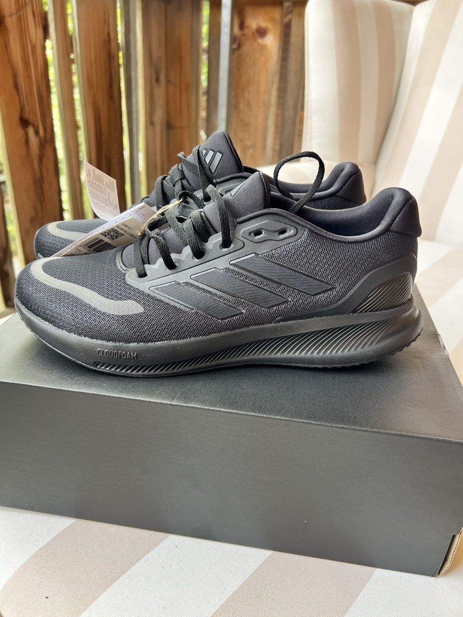 Adidas Herrenschuhe: Adidas Runfalcon 5 new with tags – Neu und originalverpackt aus Kandersteg von Siekierka01