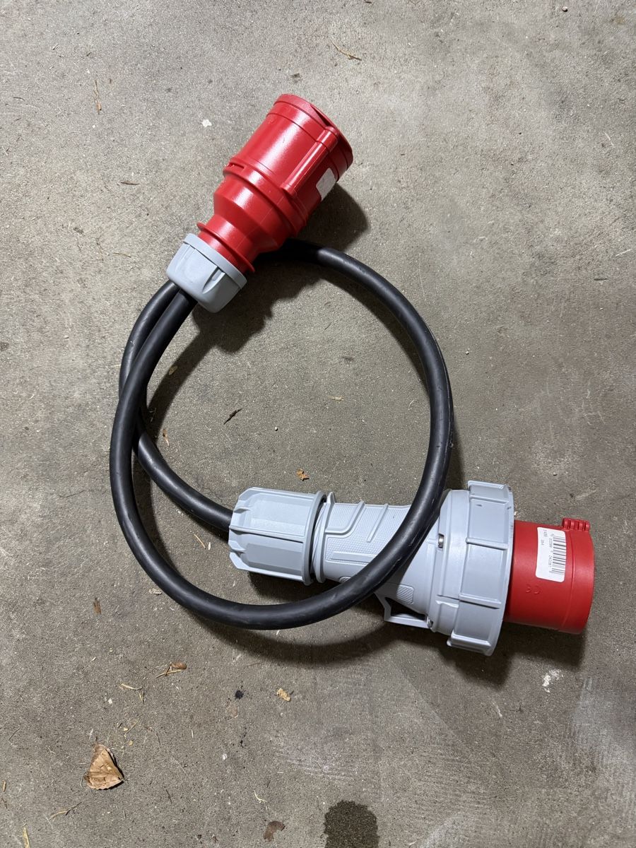 Unità & Adattatore: Starkstromkabel  Adapter  gebraucht – Usato da Dürnten venduto da stefan-kuenzli