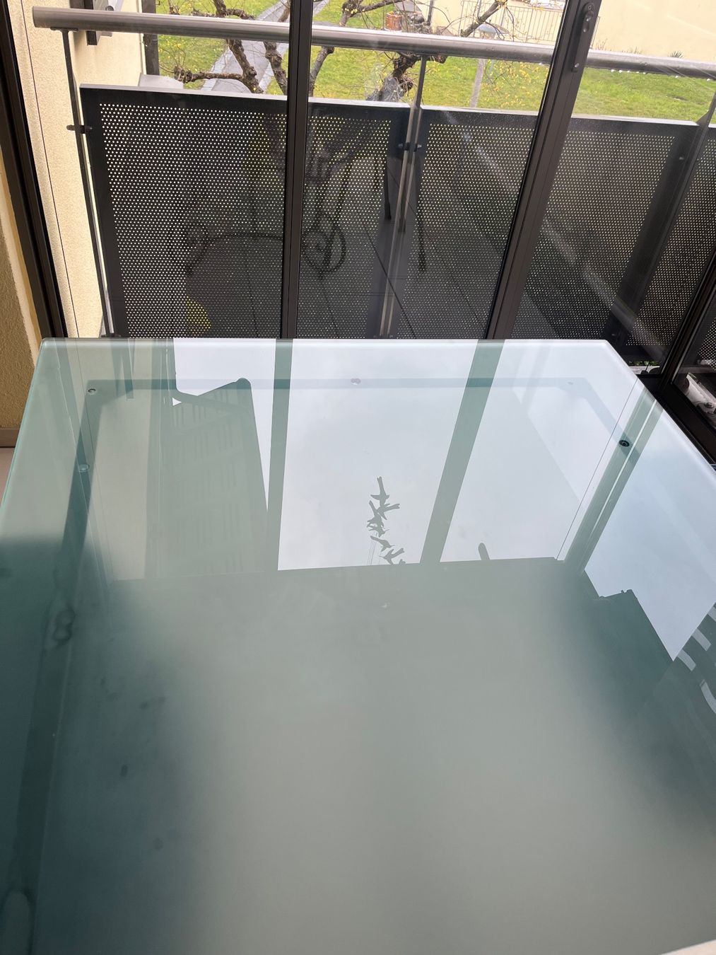 Tavoli: Glas Tisch – Usato da Zürich venduto da Moskitia 4