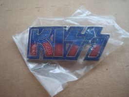 ANSTECKNADEL KISS