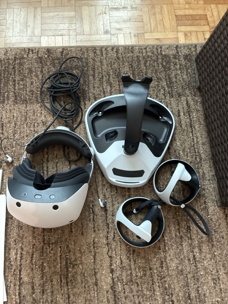 Sony Casco VR: Playstation VR2 Headset inkl. Controller & Ladekabel, Top Zu – Usato da Dielsdorf venduto da Bterry 1