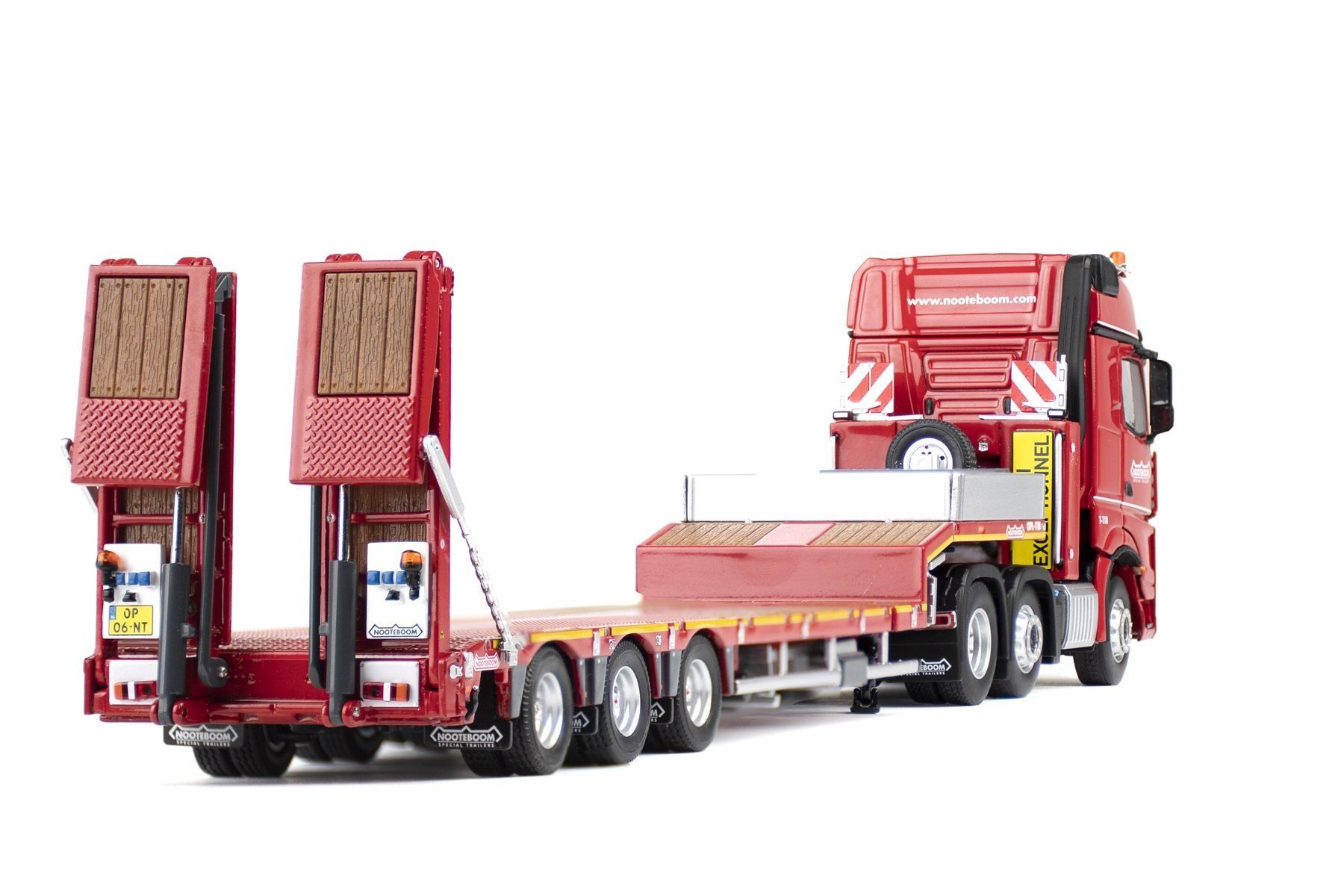 Modellbausätze & Standmodelle: 1:50 imc MB Actros 6x2 MCOS 3a Nooteboom – Neu und originalverpackt aus Affoltern am Albis von Modellshop-8910 2