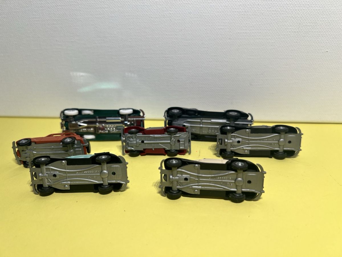 Praliné Modellini d'auto: Konvolut Praliné Oldtimer 1/87 – Usato da Weinfelden venduto da Kammerflimmern 2