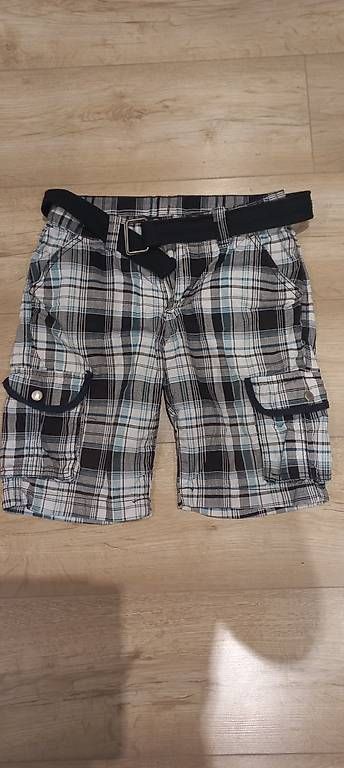 Pantaloni: Kurze Hose Bermudas  – Usato da Schänis venduto da he80 2