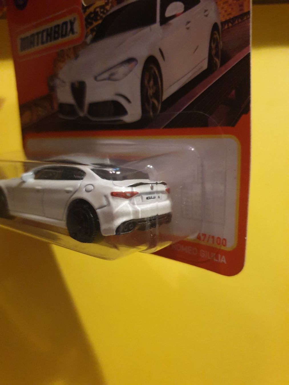 Matchbox Voitures modèles: Matchbox 2016 ALFA ROMEO GIULIA – Neuf avec emballage d'origine à Oftringen par Rotor 4