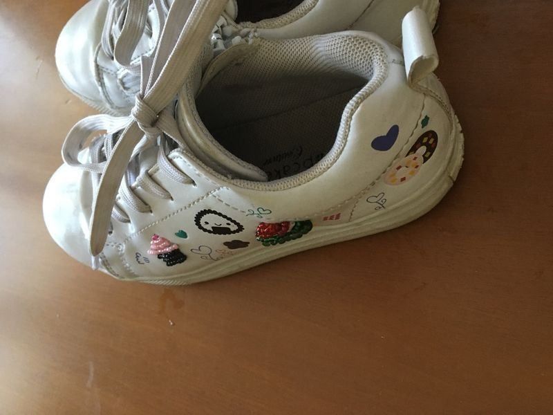 Scarpe per ragazze: Mädchen Schuhe mit Cupcake+Melone 29 – Usato da Bergdietikon venduto da antovale 3