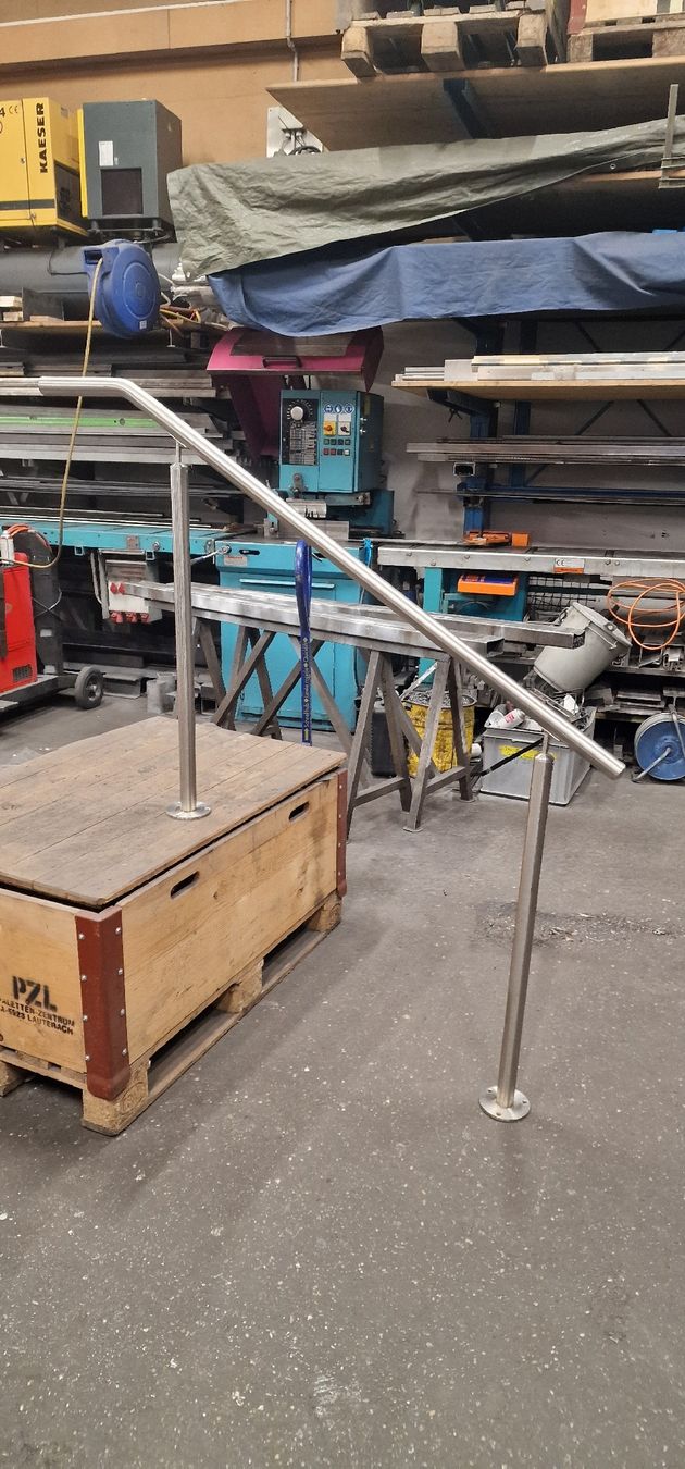 Balustrades: Chromstahl Geländer  – D'occasion à Emmenbrücke par inf_l8yf