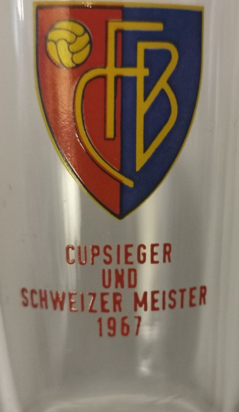 Bicchieri: FC Basel 75 Jahre  Weisswein / Schnapsglas – Usato da Emmenbrücke venduto da Herzog07 6