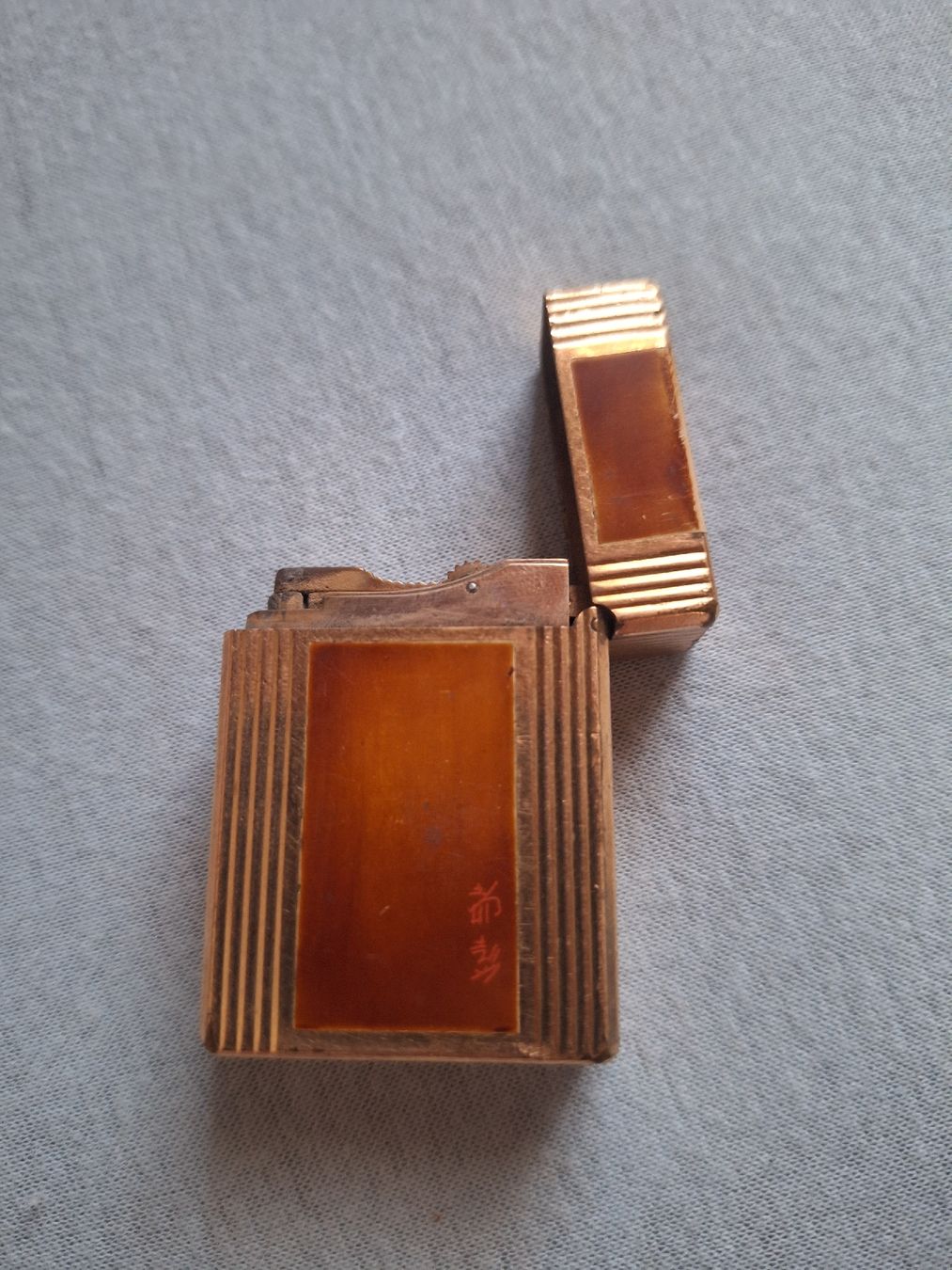 Dupont Accendini: Briquet S.T. Dupont Paris – Usato da Tannay venduto da v1n1p00h 2