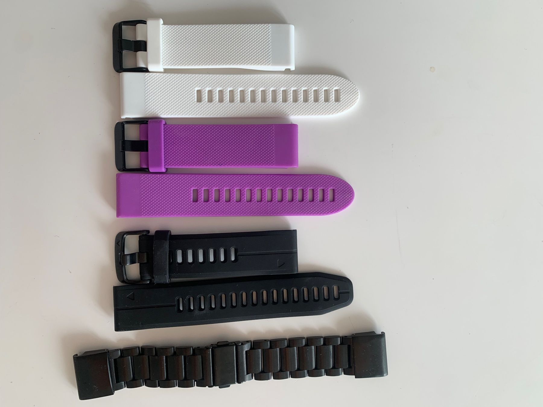 Garmin Smartwatch: Garmin fenix 5s Plus inkl. 5 neuwertiger Armbänder – Usato da St. Gallen venduto da beija77 3