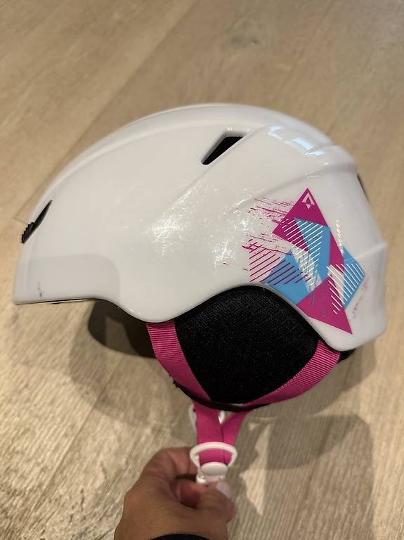 Caschi: Skihelm / Ski Helmet / Casque de Ski – Usato da Signy venduto da Bolide96 3