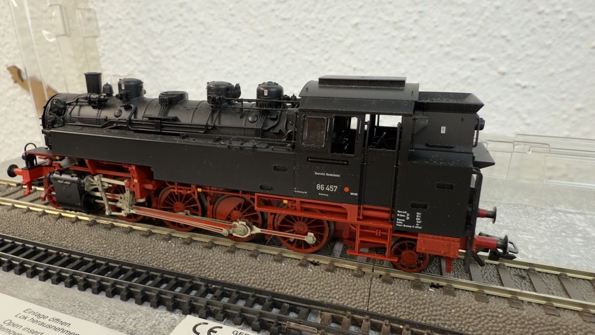 Fleischmann Modellini di ferrovie: Fleischmann Dampflokomotive BR 86 OVP H0 / DC – Usato da Schlieren venduto da rat_lq6b 3