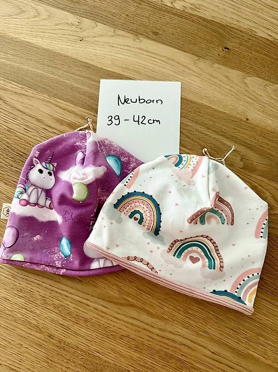 Chapeaux, bonnets & casquettes: Handgemachte Beanies – Neuf avec emballage d'origine à Gwatt (Thun) par Bennae