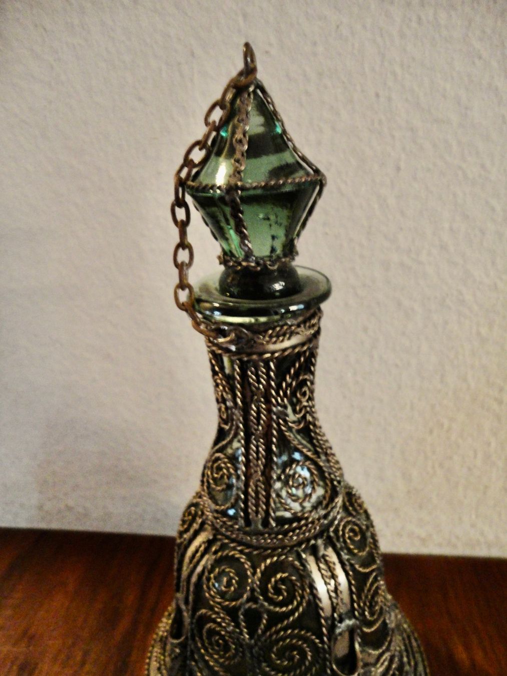 Karaffen: Karaffe Glas Metall filigran antik – Gebraucht aus WÄDENSWIL von katti01 2