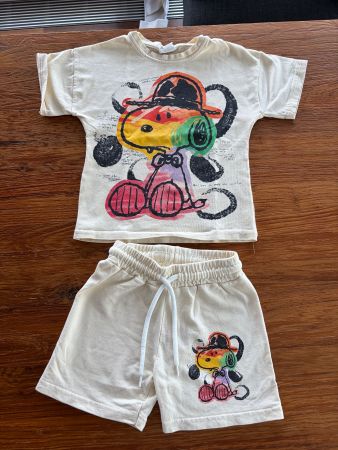 Kinder Set T-Shirt und Hose Snoopy Grösse 104 neu