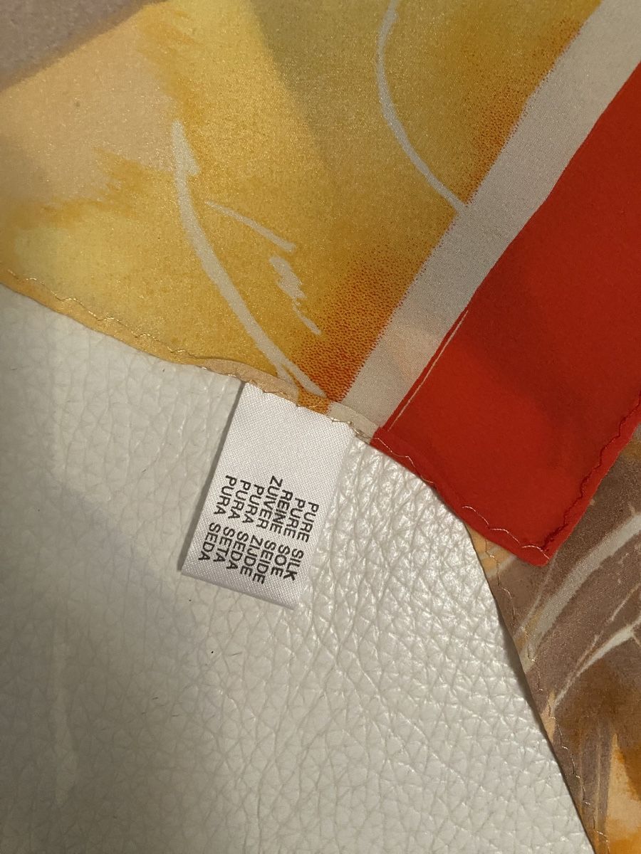 Foulard & Sciarpe: Seiden Schal 🌸 – Usato da Opfikon venduto da Luis144 4