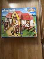 Playmobil centre équestre 