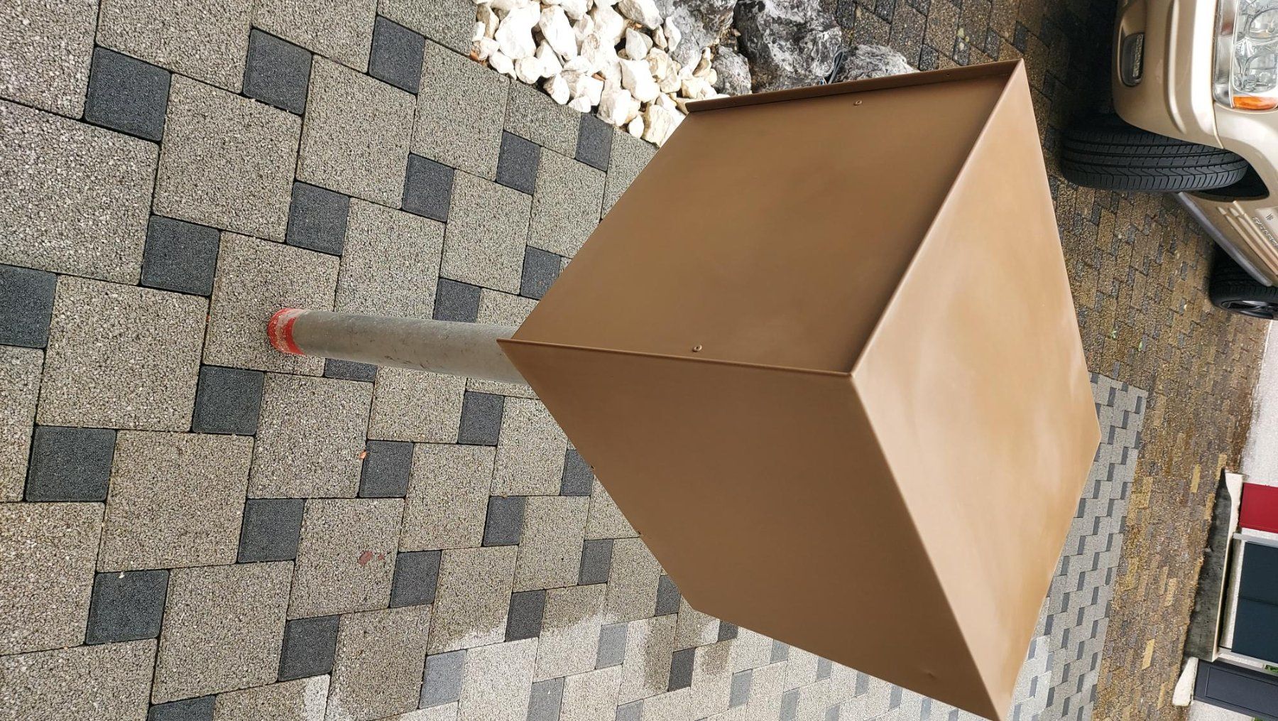 Altro per la casa: Briefkasten mit Fuss – Usato da Biberist venduto da 71stang 3