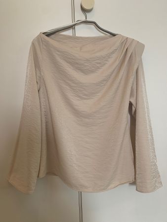 Neue Bluse