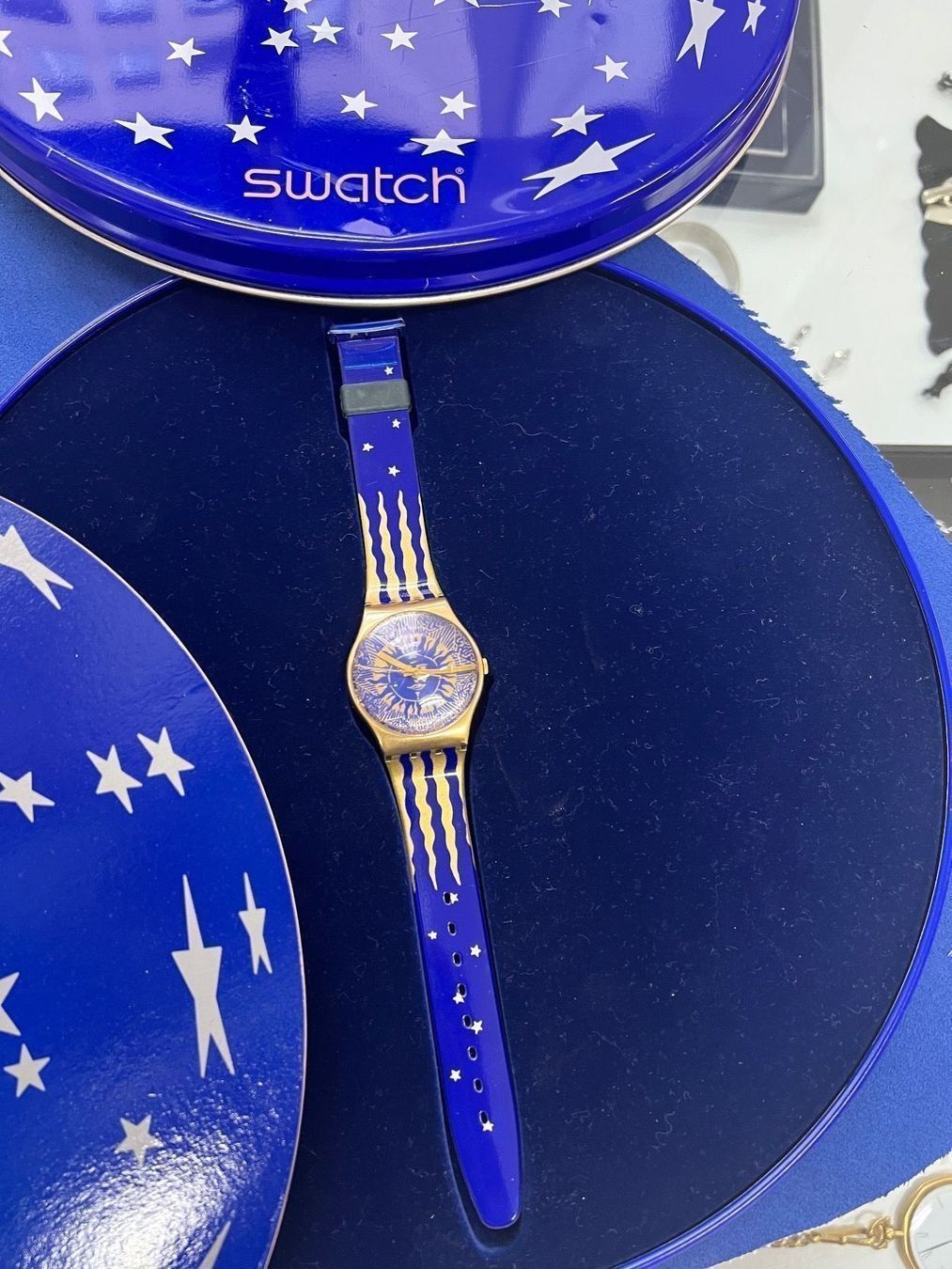 Swatch Orologi: Swatch  Hocus Pocus Neu inkl. OVP – Nuovo (secondo la descrizione) da Sirnach venduto da Archimede8 1