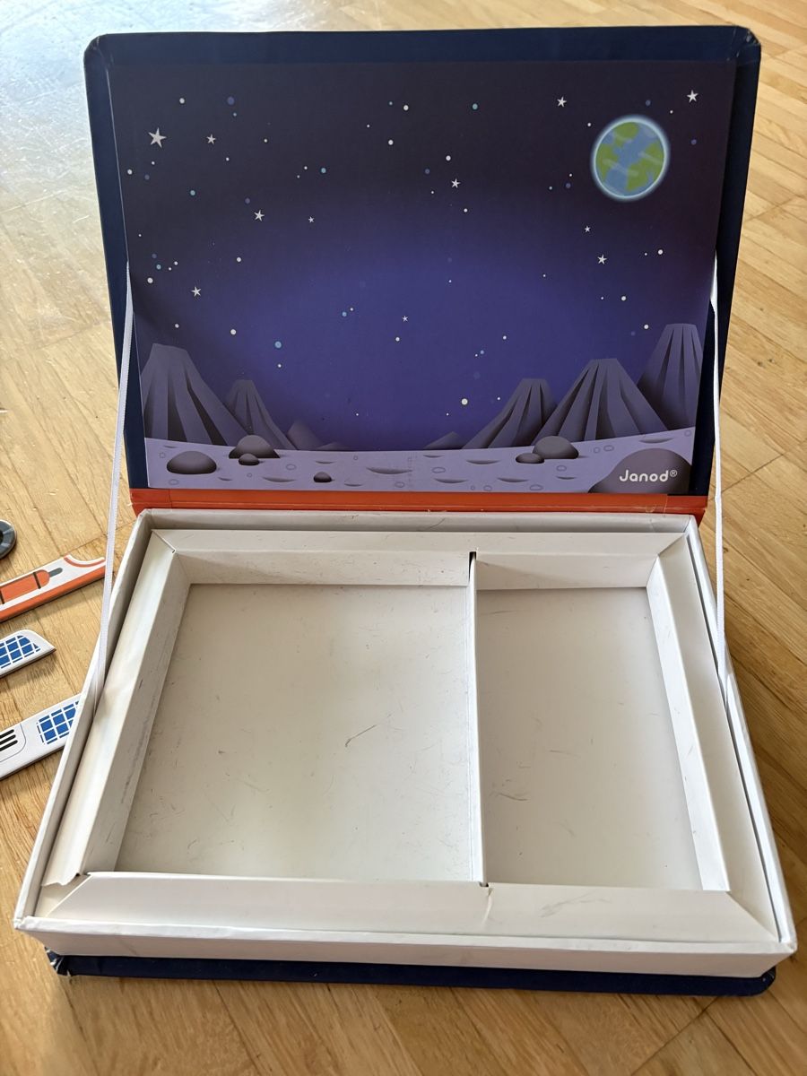 Janod Giocattoli: Janod Magneti'book Cosmos  – Usato da Nyon venduto da Iamher 6