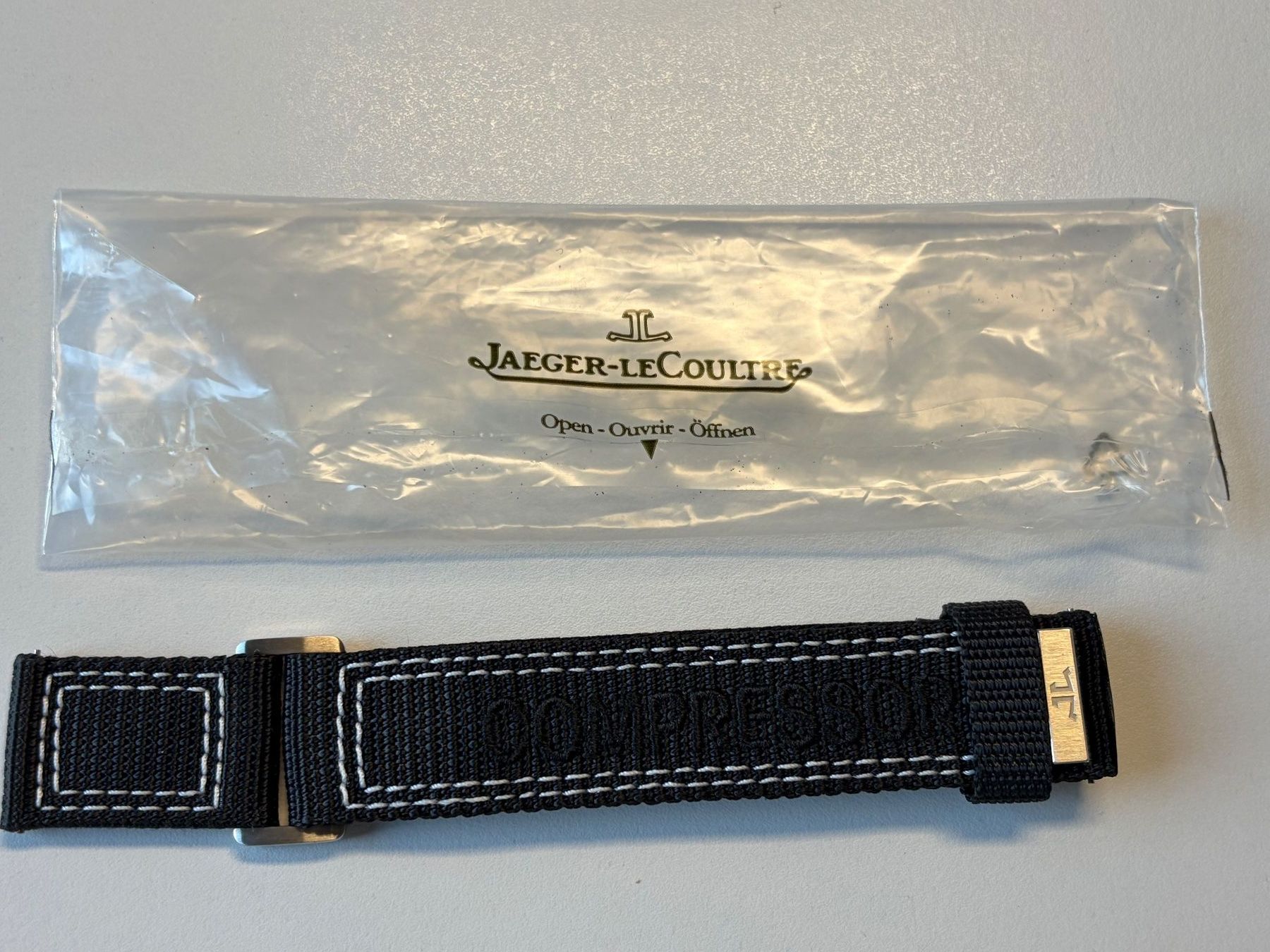Jaeger-Lecoultre Orologi: Jaeger LeCoultre / Master Compressor Textilband / neu – Nuovo e nell'imballaggio originale da Zürich venduto da Airflow22 4