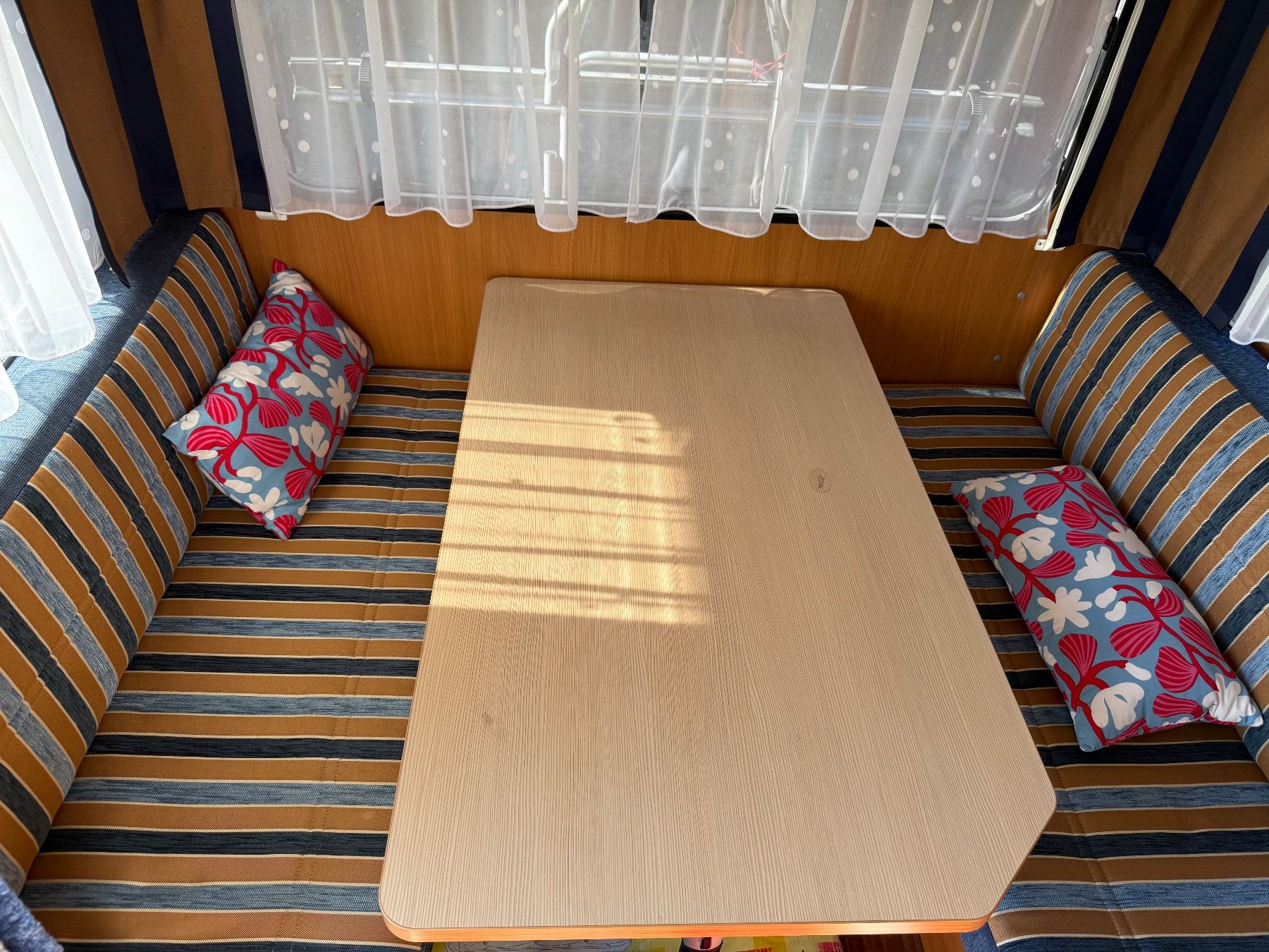 Bürstner Camping Fahrzeuge: Caravane Bürstner 435 TS – Gebraucht aus Corgémont von Sectionsecret 5