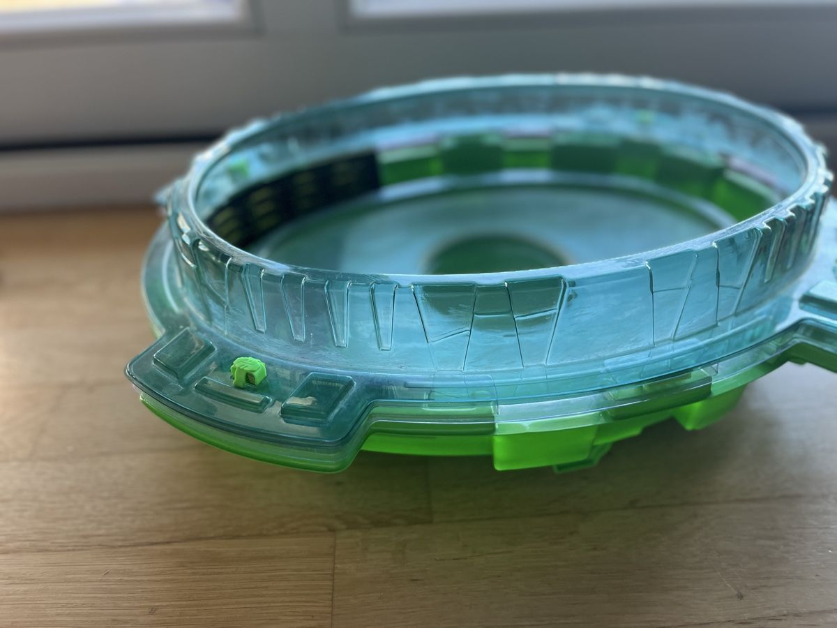 Spielzeuge: Beyblade – Gebraucht aus meilen von ana_qc5y