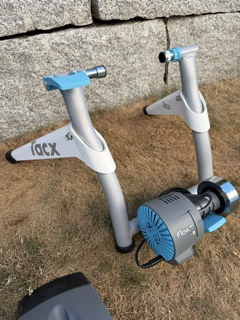 Kuota Velos: Kuota Kharma pack complet + Home Trainer T.AC.X Flow Smart – Gebraucht aus Lignières von christophe.labastrou 7
