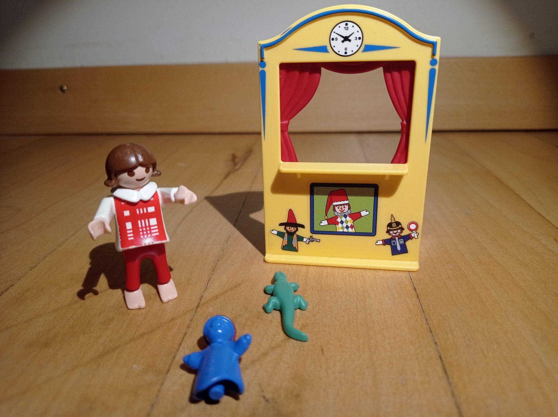 Playmobil Giocattoli: Playmobil Puppentheater – Nuovo (secondo la descrizione) da Bern venduto da spa_ybz5 1