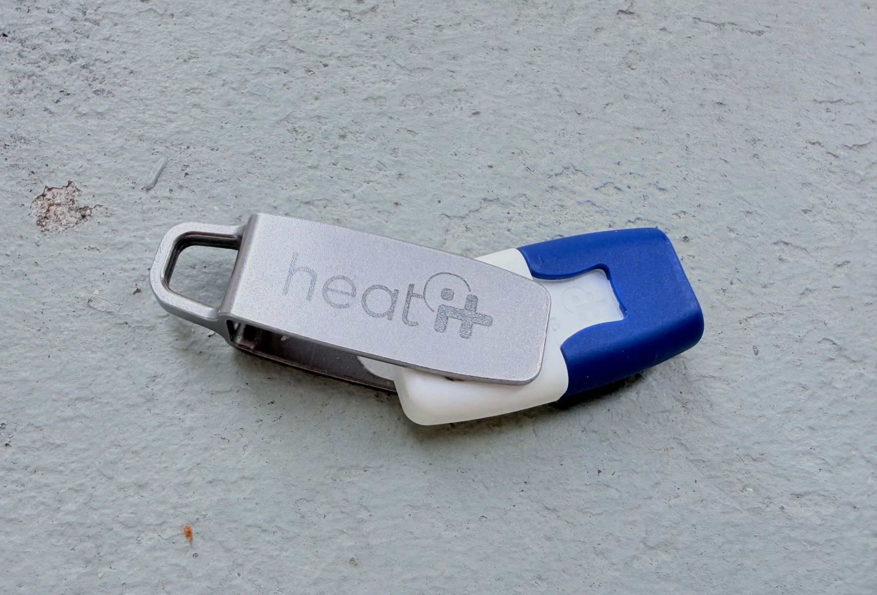 Mallettes de secours: Heat it (Lightning pour iPhone 6S - 14)) – Neuf (Voir description) à Lucens par gardur 1