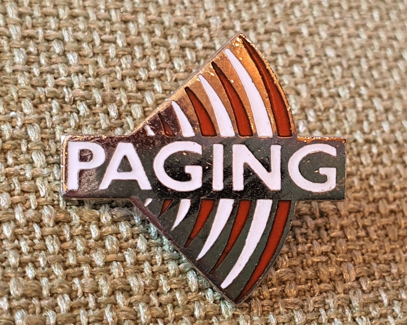 Pins: A526B - Pin PTT Telecom Swisscom Paging – Gebraucht aus Reinach BL von Boston-Verkauf