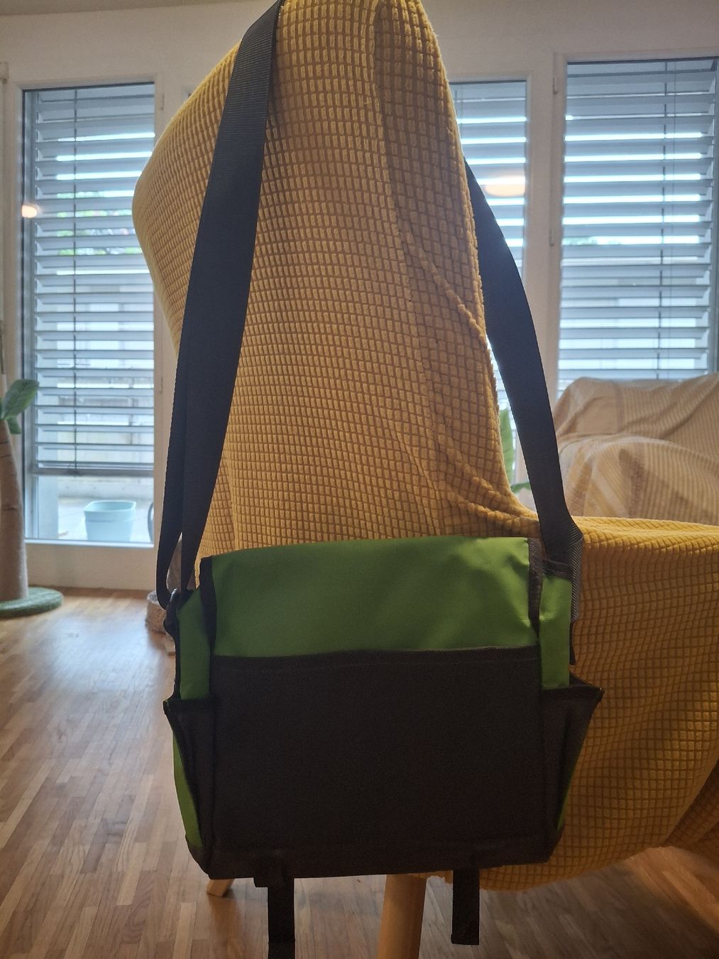 North Face Borse: The North Face Messenger Bag vintage – Nuovo (secondo la descrizione) da Lausanne venduto da ael_f6f6 4