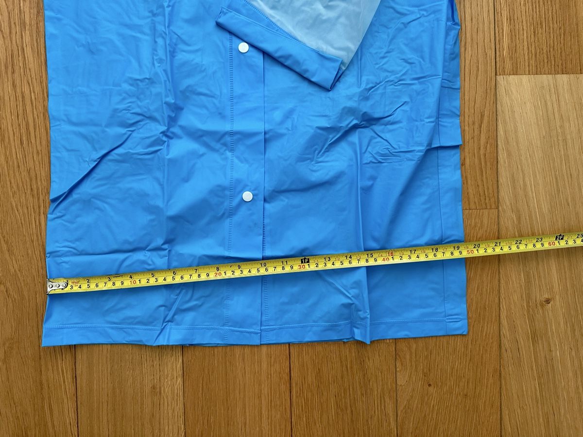 Giacche & Cappotti: Kinder Regenmantel Grösse L blau PVC – Usato da Gattikon venduto da Sarahs_Schatzkammer 4