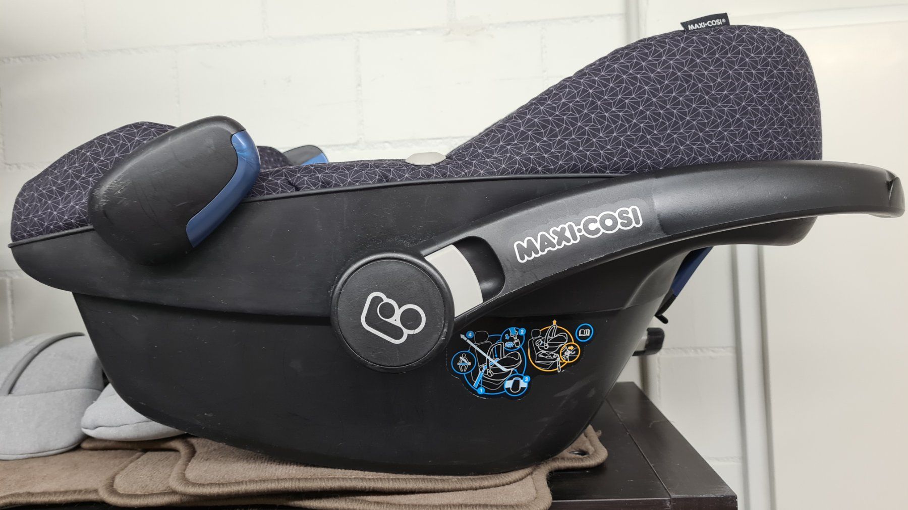 Maxi-Cosi Sièges auto: Maxi Cosi Pebble – D'occasion à Bassersdorf par Sunseekker1 1