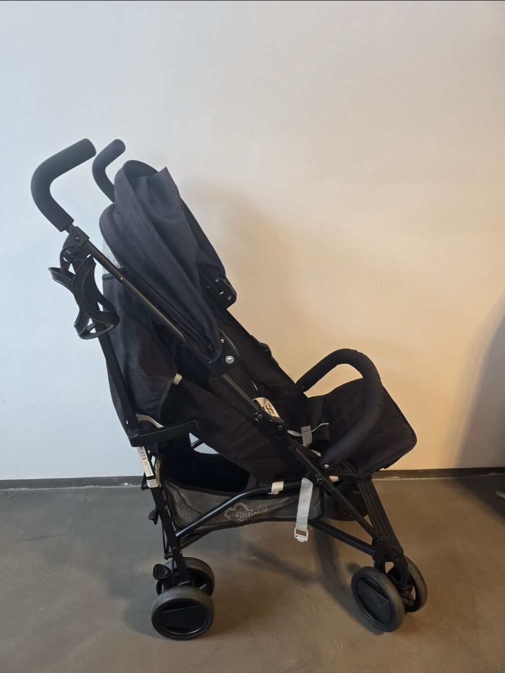 Fillikid Carrozzine: Fillikid Buggy, Schwarz, Top Zustand – Usato da Sent venduto da Wuhuunana