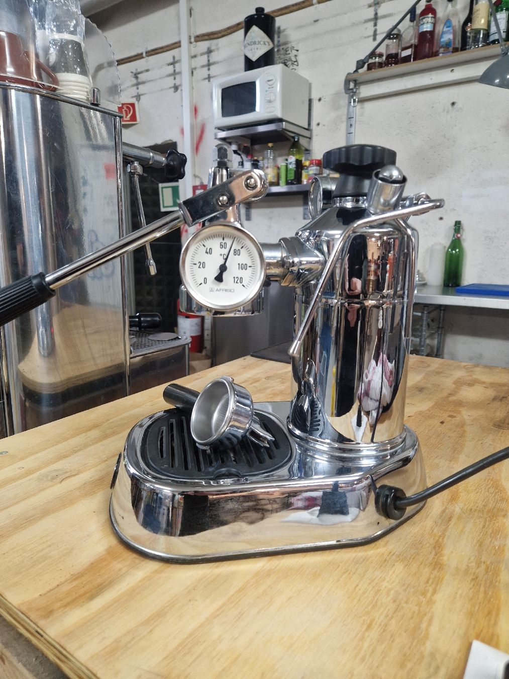 La Pavoni Macchine per caffè & Macchine per espresso: La Pavoni Professional Espressomaschine – Usato da Zürich venduto da noah-s 3