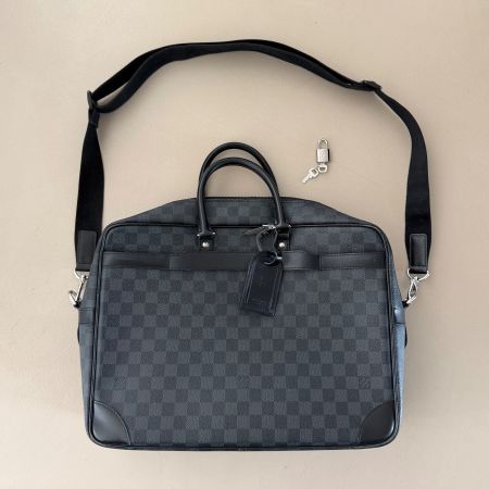 LOUIS VUITTON Porte-Documents Voyage Aktentasche 🖤