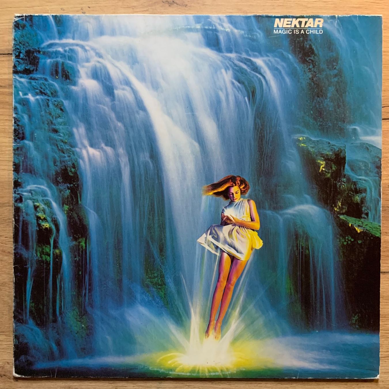 Schallplatten: NEKTAR - MAGIC IS A CHILD...OG GER 1977...VG+/VG+ – Gebraucht aus Gals von Diskopatshop