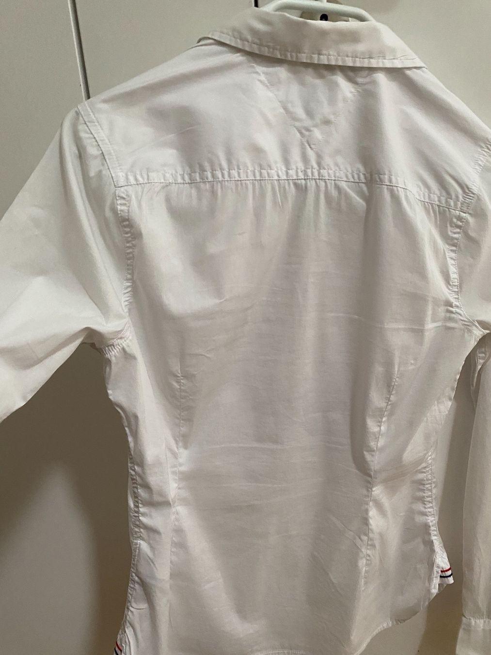 Tommy Hilfiger Camicette: Tommy Hilfiger Bluse .! 🌸 – Usato da Opfikon venduto da Luis144 7