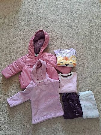 Schönes Mädchen Kleiderpaket Gr. 68